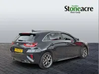 Usado Kia Ceed GT-Line 140 HP (102 kW) 2019 Preto Citadino