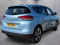 Used Renault Scénic Dynamique 130 HP (95 kW) 2017 Blue MPV