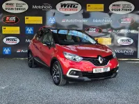 Used Renault Captur Iconic 90 HP (66 kW) 2018 Red SUV