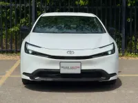 Used Toyota Prius 122 HP (89 kW) 2023 White Hatchback