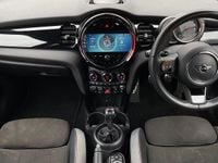 Used Mini John Cooper Works Hatch 228 HP (167 kW) 2022 Green Hatchback