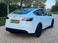 Used Tesla Model Y RWD 219 kW (299 HP) 2024 White SUV