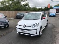 Begagnad VW up! Beats 2016 Vit Halvkombi