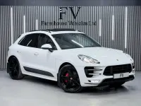 Used Porsche Macan Turbo 400 HP (294 kW) 2016 White SUV