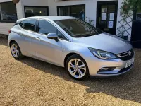 Used Vauxhall Astra SRi 150 HP (110 kW) 2016 Silver Hatchback