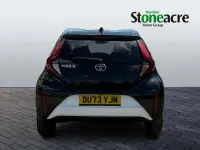 Used Toyota Aygo X 72 HP (52 kW) 2023 White SUV