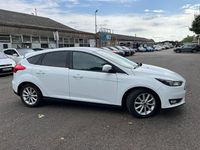 Used Ford Focus Titanium 120 HP (88 kW) 2016 White Hatchback