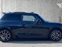 Usado Mini Cooper Hatch 113 kW (154 CV) 2025 Gris Utilitario