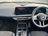 Usado BMW 120 M Sport 168 CV (123 kW) 2025 Púrpura Utilitario