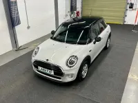 Used Mini Cooper Classic 2018 Silver Hatchback