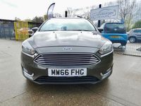 Used Ford Focus Titanium 120 HP (88 kW) 2016 Grey Hatchback