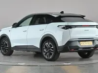 Used Peugeot 3008 GTi 136 HP (100 kW) 2024 White SUV