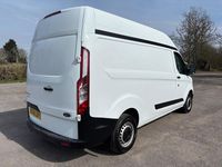 Used Ford Transit Custom 105 HP (77 kW) 2019 White Van