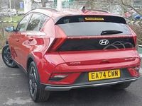 Begagnad Hyundai Bayon Ultimate 100 HK (73 kW) 2024 Röd SUV