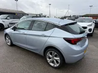 Used Vauxhall Astra SRi 150 HP (110 kW) 2018 Silver Hatchback