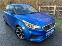 Begagnad MG MG3 Excite 106 HK (77 kW) 2020 Blå Halvkombi