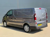 Usado Renault Trafic 2018 Gris Monovolumen