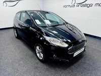 Used Ford Fiesta Zetec 82 HP (60 kW) 2015 Black Hatchback