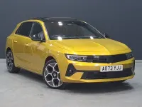 Used Vauxhall Astra Ultimate 130 HP (95 kW) 2023 Yellow Hatchback