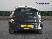 Second-hand Vauxhall Astra Ultimate 130 CP (95 kW) 2023 Negru Hatchback