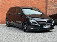 Used Mercedes B200 2012 Black Hatchback