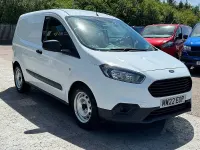 Used Ford Courier 100 HP (73 kW) 2022 Frozen white (solid paint) MPV