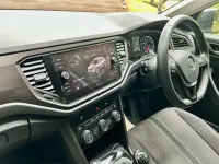 Usado VW T-Roc SE 150 HP (110 kW) 2018 Cinzento SUV