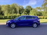 Begagnad Ford S-MAX Titanium 2017 Blå Minibuss