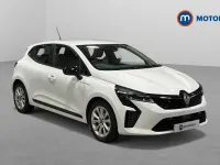 Used Renault Clio Evolution 90 HP (66 kW) 2024 White Hatchback