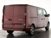 New Renault Trafic 2026 Red
