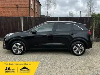 Usado Kia e-Niro 150 kW (204 HP) 2022 Preto SUV