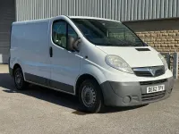 Used Vauxhall Vivaro 90 HP (66 kW) 2012 White MPV