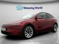 Używany Tesla Model Y RWD 286 kW (389 KM) 2025 Czerwony SUV