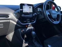 Usado Ford Fiesta Zetec 101 HP (74 kW) 2018 Vermelho Citadino