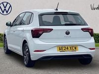 Used VW Polo Life 80 HP (58 kW) 2024 White Hatchback