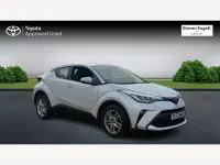 Second-hand Toyota C-HR 2022 Alb SUV