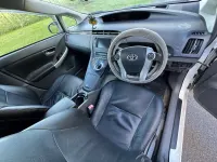 Used Toyota Prius Anniversary 2011 White Hatchback