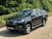 Used Isuzu D-Max 2013 Black Pickup