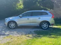 Usado Volvo XC60 SE Lux 2015 Prateado SUV