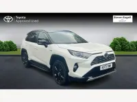 Used Toyota RAV4 218 HP (160 kW) 2021 White/black SUV