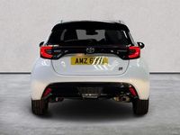 Used Toyota Yaris Hybrid Sport 116 HP (85 kW) 2023 White Hatchback