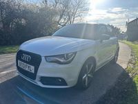 Begagnad Audi A1 S-Line 2013 Vit Halvkombi