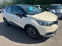Usado Renault Captur Dynamique 90 CV (66 kW) 2014 Beige SUV