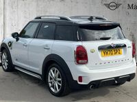 Used Mini Cooper S Countryman Sport 224 HP (164 kW) 2020 White SUV