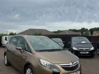 Used Vauxhall Zafira 170 HP (125 kW) 2014 Brown MPV