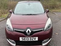 Used Renault Scénic III Dynamique 110 HP (80 kW) 2013 Red MPV