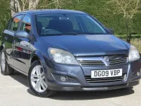 Używany Vauxhall Astra 2009 Niebieski Hatchback
