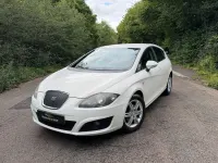 Used Seat Leon Ecomotive 105 HP (77 kW) 2010 White Hatchback
