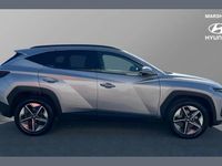 Usado Hyundai Tucson Premium 211 HP (155 kW) 2025 Prateado SUV