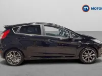 Usado Ford Fiesta ST-Line 95 CV (69 kW) 2017 Negro Utilitario